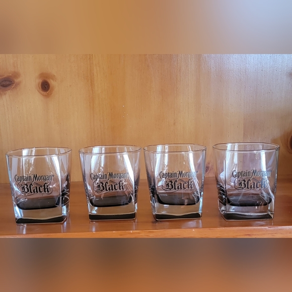 Captain Morgan Black Rum Glassware Set of Four - Picture 1 of 3